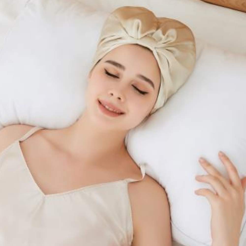 Silk Bonnet: image 3