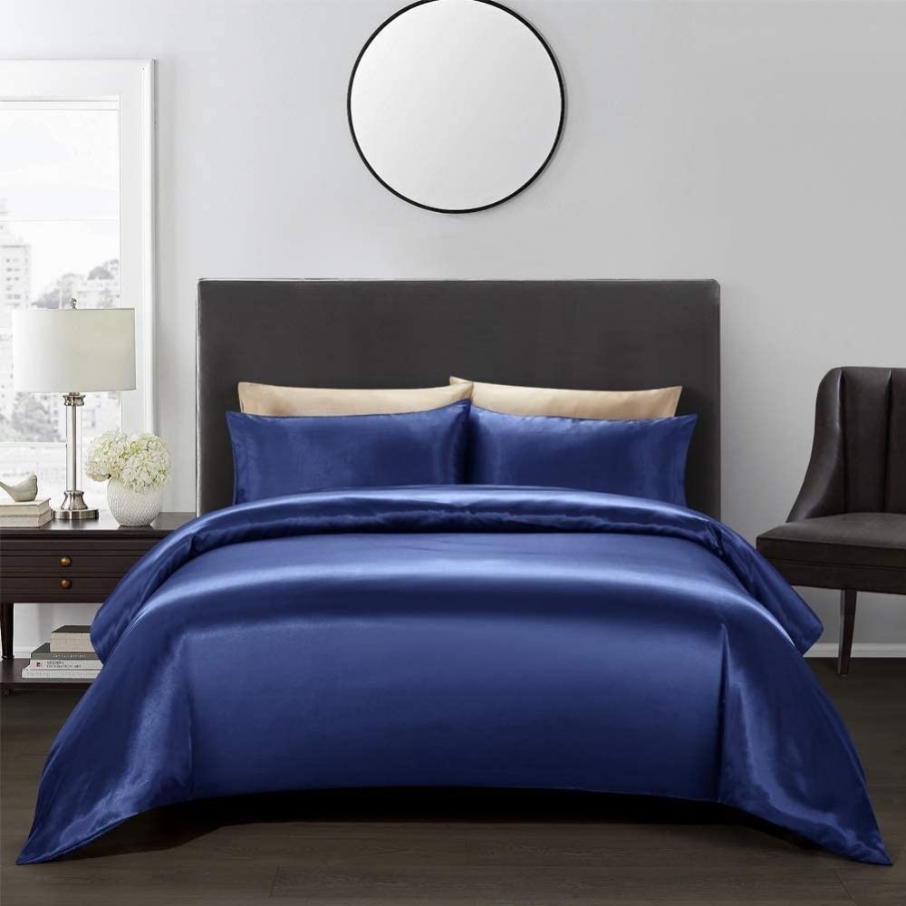 Satin Sheets: image 5